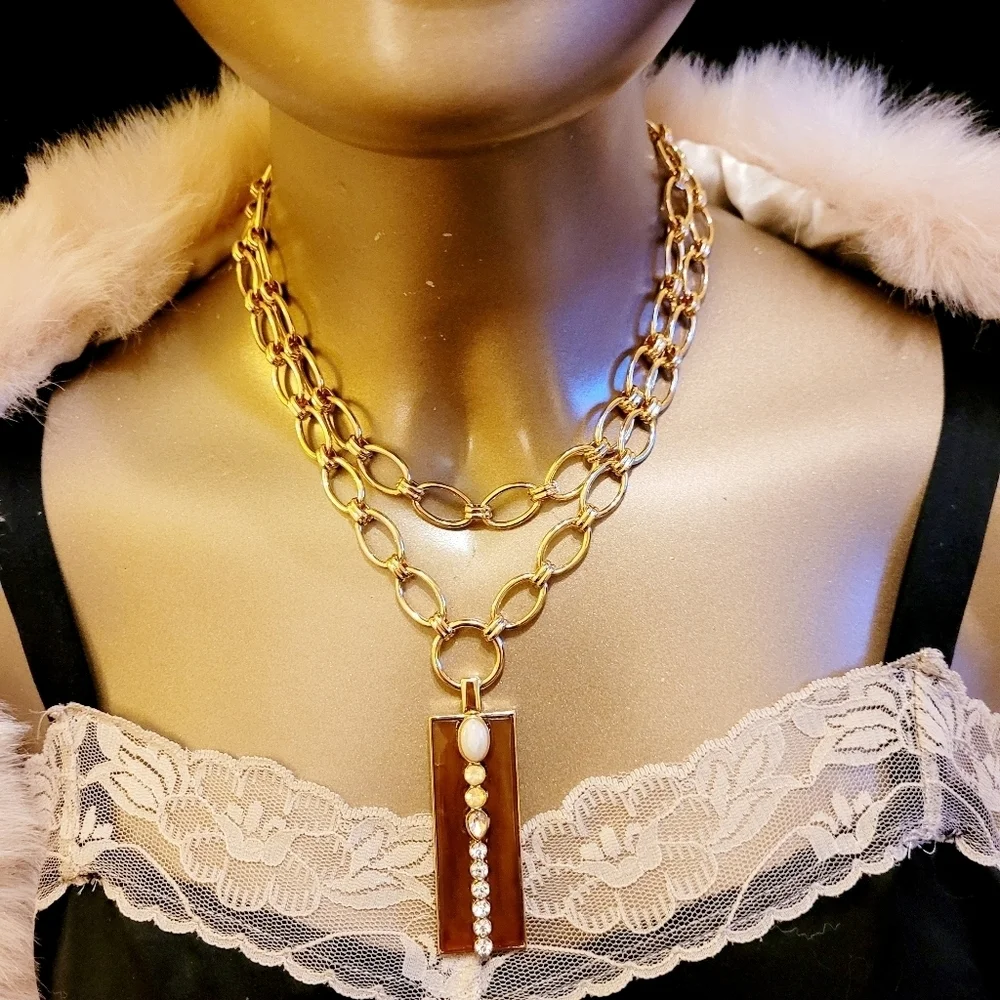 NWT WHBM Faceted Stone Pendant Link Gold Necklace
